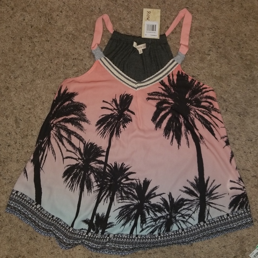 NWT Flowy Tropical Tank Top!